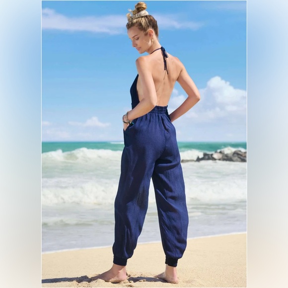 VENUS Elegant Blue Halter Jumpsuit - Picture 2 of 6